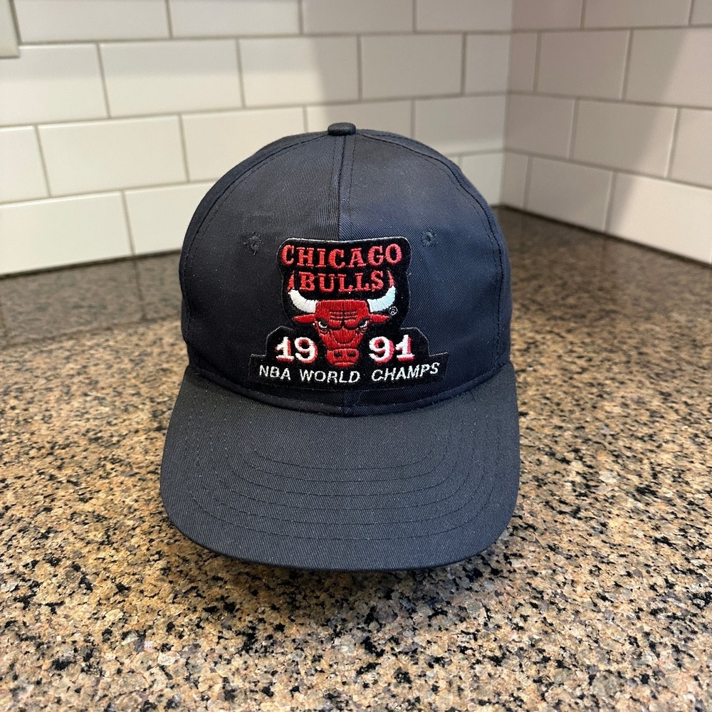 Chicago Bulls AJD 1991 NBA‎ World Champs Vintage 90s Snapback Hat Made USA